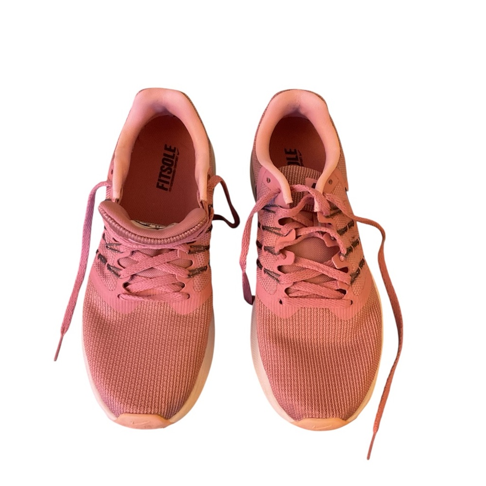 Nike Women's Pink Sneakers